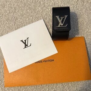 Louis Vuitton Black Bag Holder with Silver Logo